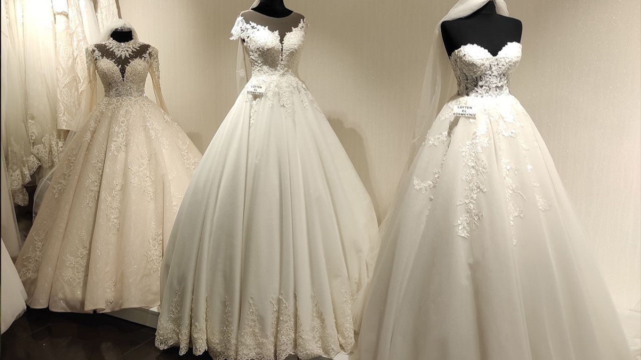 gelinlik devi oleg cassini turkiyeden cekildi iRqgwtSg.jpg