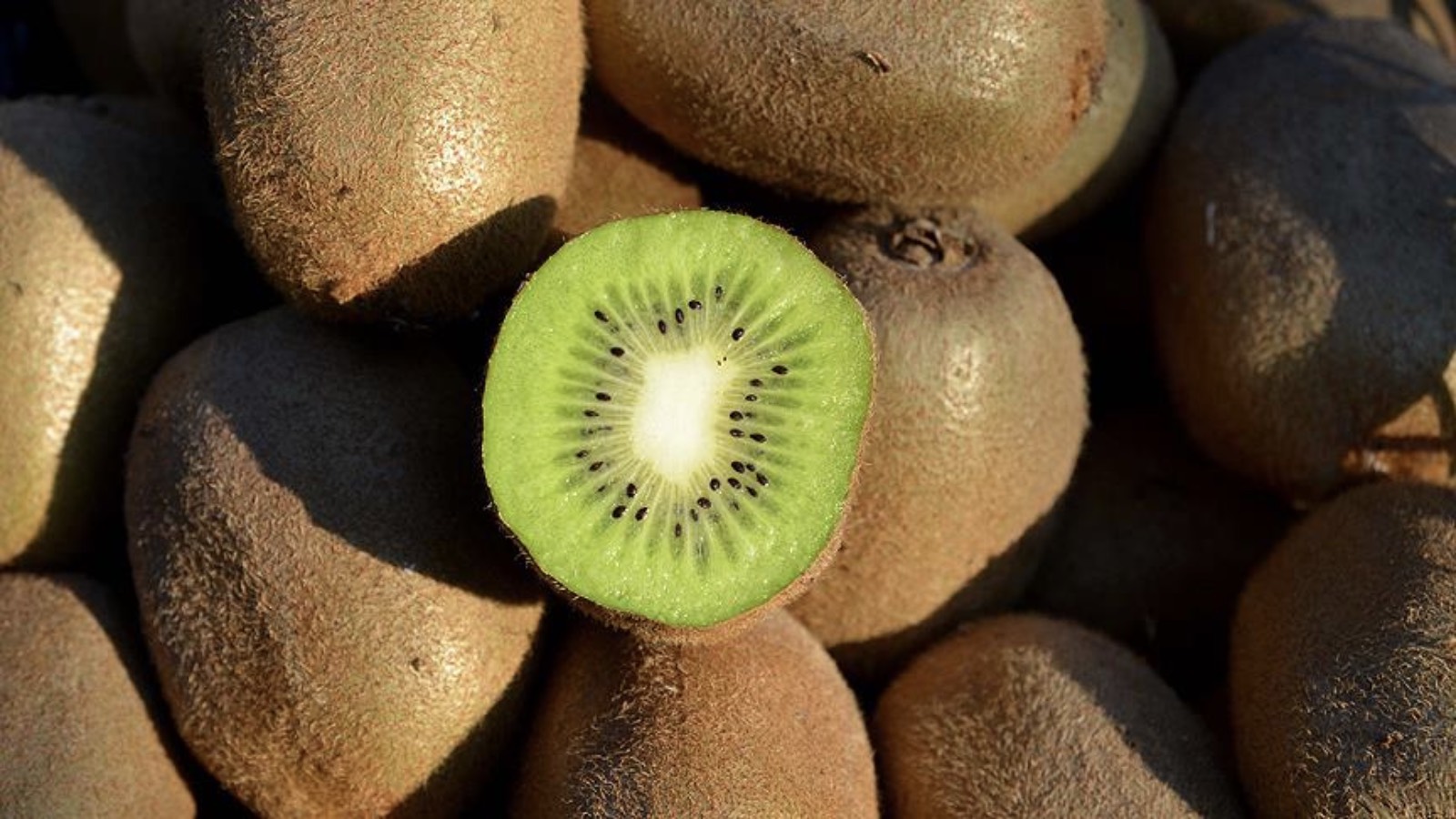 kabizligi gidermek icin yeni recete kivi aC1lYsud.jpg