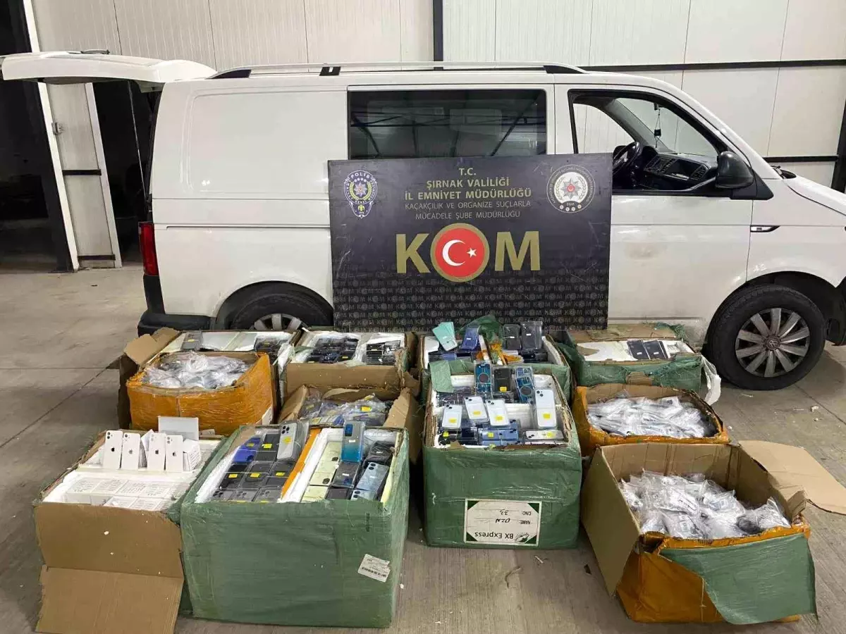 sirnakta uyusturucu ve kacakcilik operasyonlari 51 gozalti kHmjIGIa.jpg