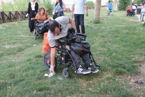 Cizre’de Engellilerden Temizlik Hareketi