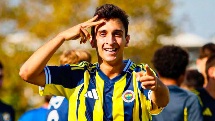 Karsiyakada rota fenerbahceli gencler 1uBg5AUV